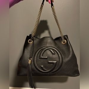 Gucci Pebbled Calfskin Leather, Medium Soho Chain Shoulder Bag - Black